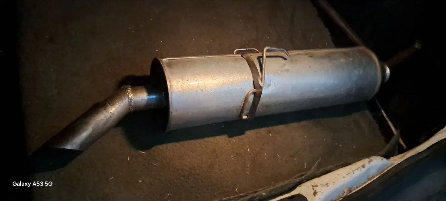 اگزوز بنزی 220|قطعات یدکی و لوازم جانبی|مهاباد (آذربایجان غربی), |دیوار