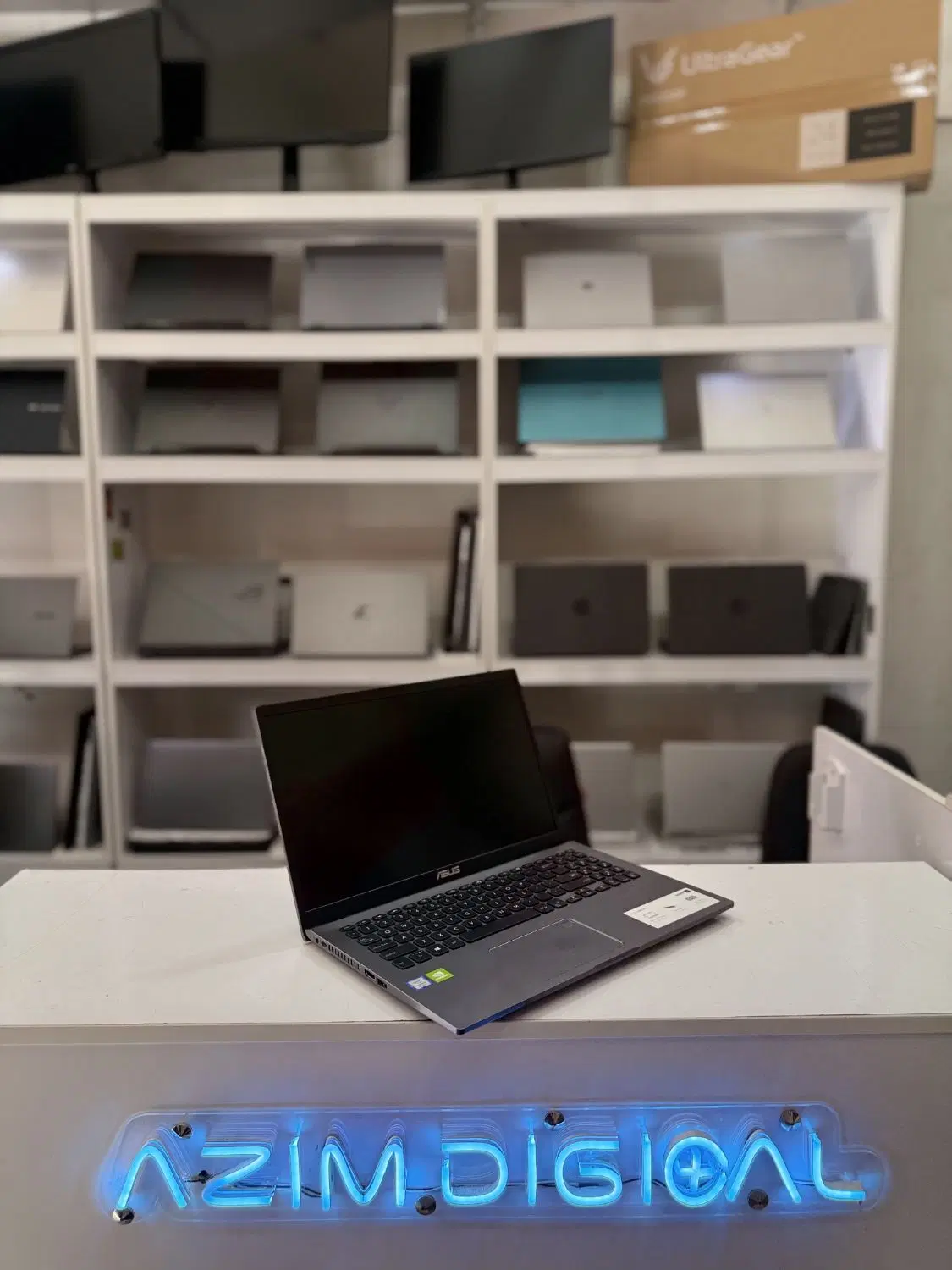 Asus i5 gen 8 اوپن باکس مشابه صفر گرافیک مجزا|رایانه همراه|رشت, دیلمان|دیوار