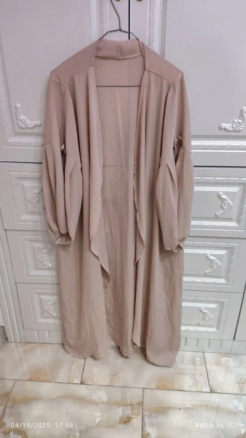 مانتوهای شیک و لباس و کیف و روسری قیمت پایین|لباس|ری, علایین|دیوار