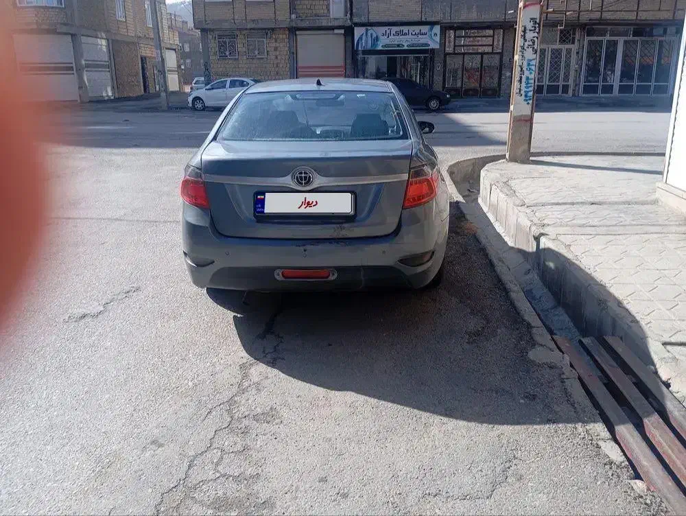 برلیانس اتومات|خودرو سواری و وانت|دورود, |دیوار