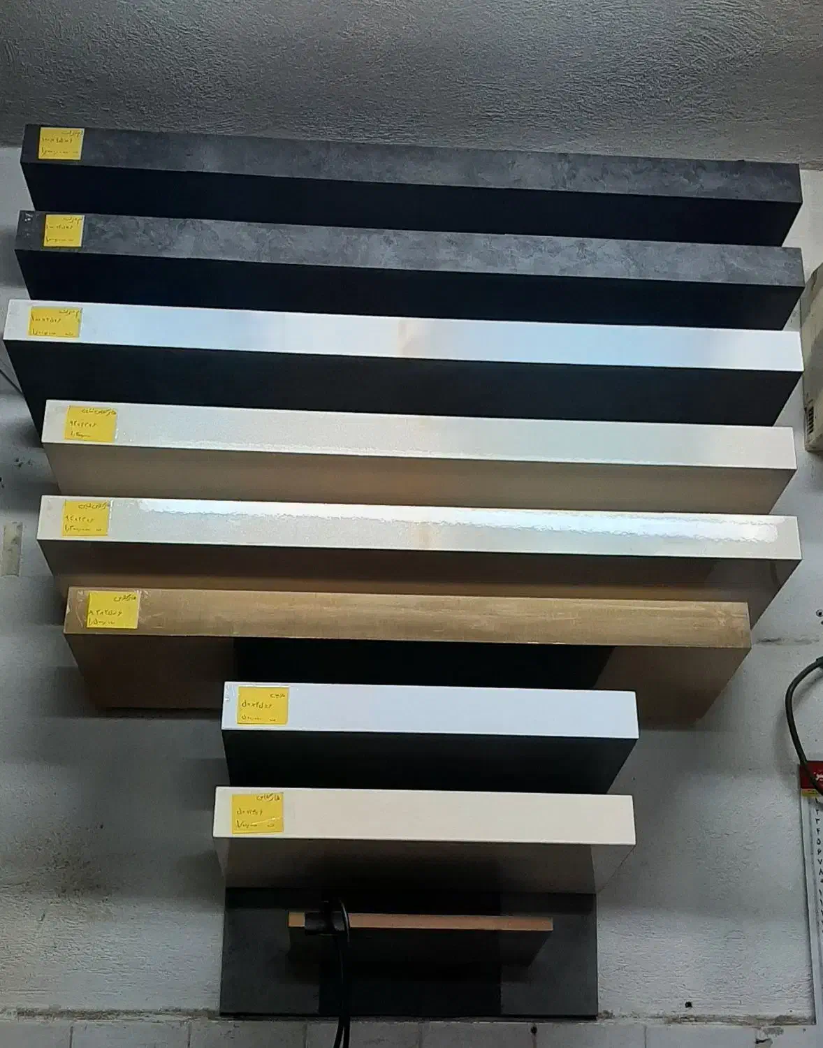 شلف|کتابخانه، شلف، قفسههای دیواری|رشت, حومه رشت|دیوار