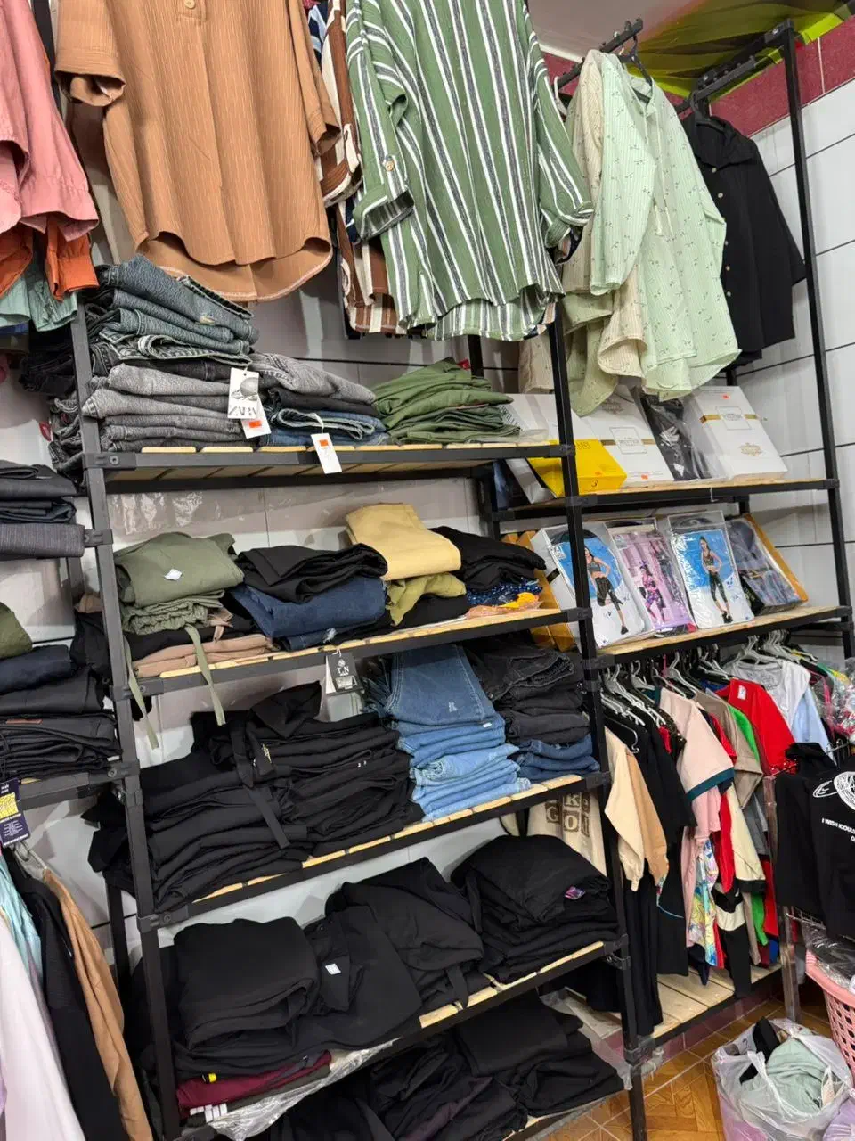 پوشاک آدنیس پیربکران / بهترین قیمت و کیفیت|لباس|پیر بکران, |دیوار