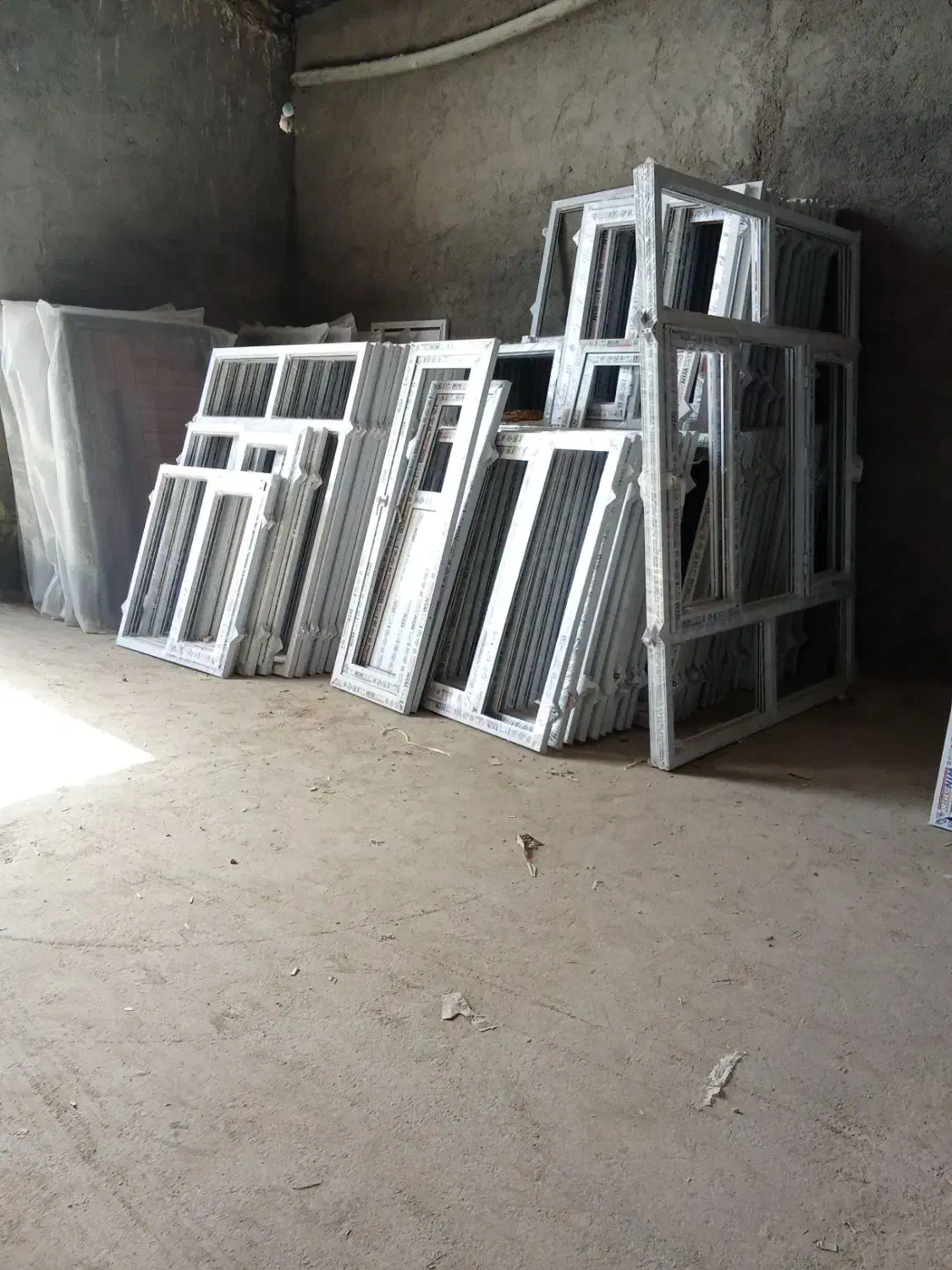 پنجره تراس|مصالح و تجهیزات ساختمان|مشهد, خین عرب|دیوار