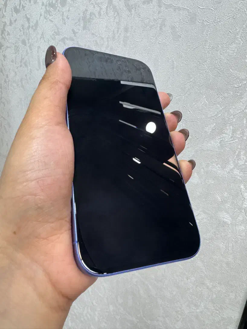 ایفون ۱۶ نرمال رو با اقساط یکسال بخر.|موبایل|اصفهان, احمدآباد|دیوار