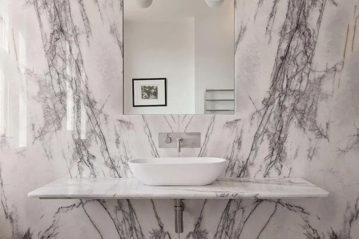 نصب اسلب پورسلان و سنگ اسلب کف و بدنه|خدمات پیشه و مهارت|شیراز, معالیآباد|دیوار