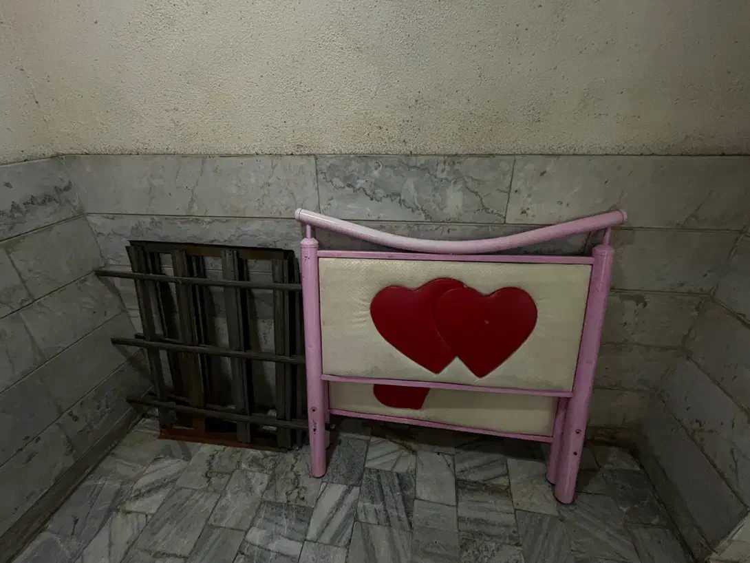 تخت یک نفره فلزی|تشک تختخواب|تهران, امام زاده عبدالله|دیوار