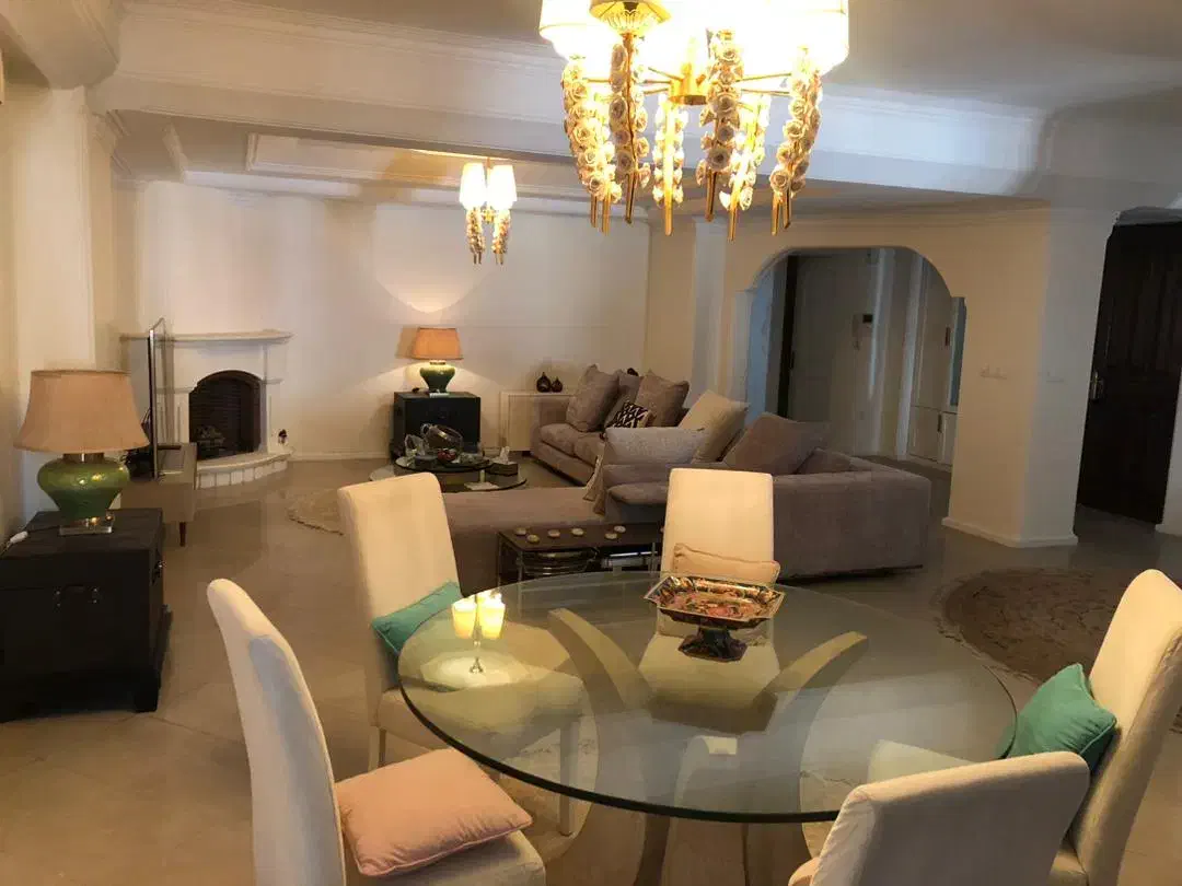 ۱۸۰ متر ۳ خواب شمال جردن طبقه ۸ فایل شخصی