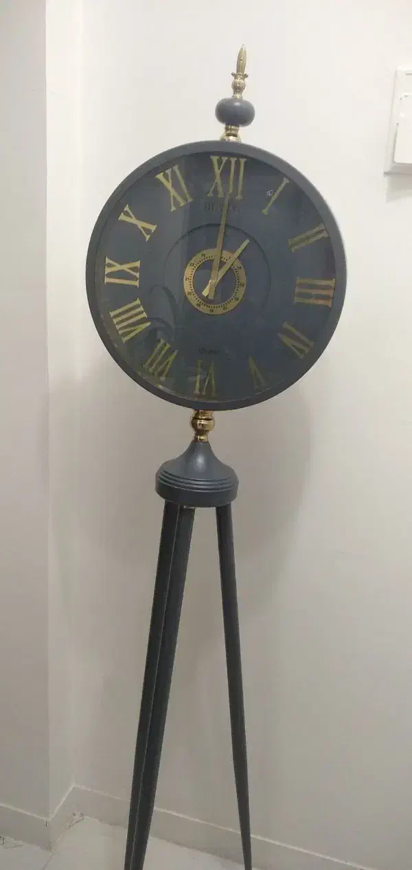 ساعت ایستاده|ساعت دیواری و تزئینی|اصفهان, بهارستان|دیوار