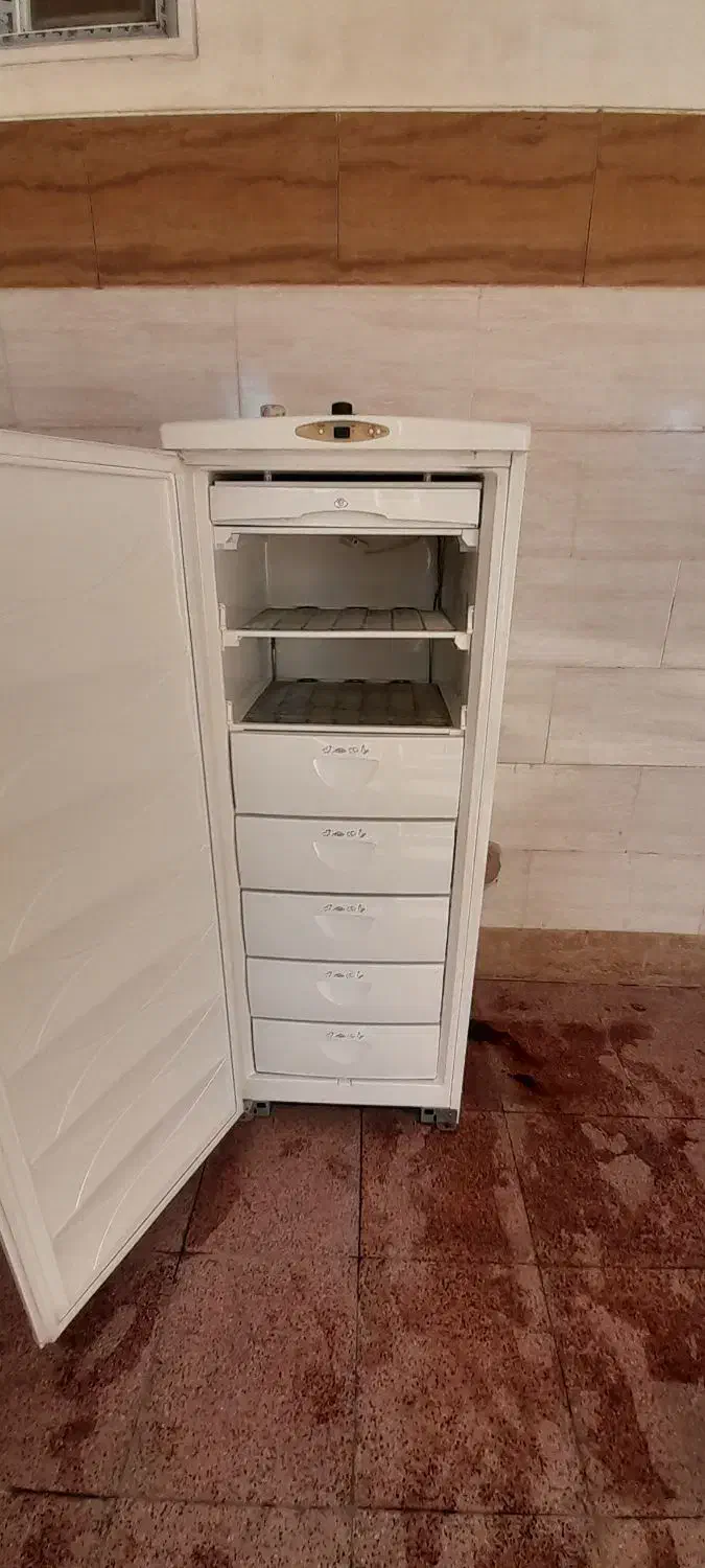 فریزر|یخچال و فریزر|شاهین‌شهر, شهرک گلدیس|دیوار