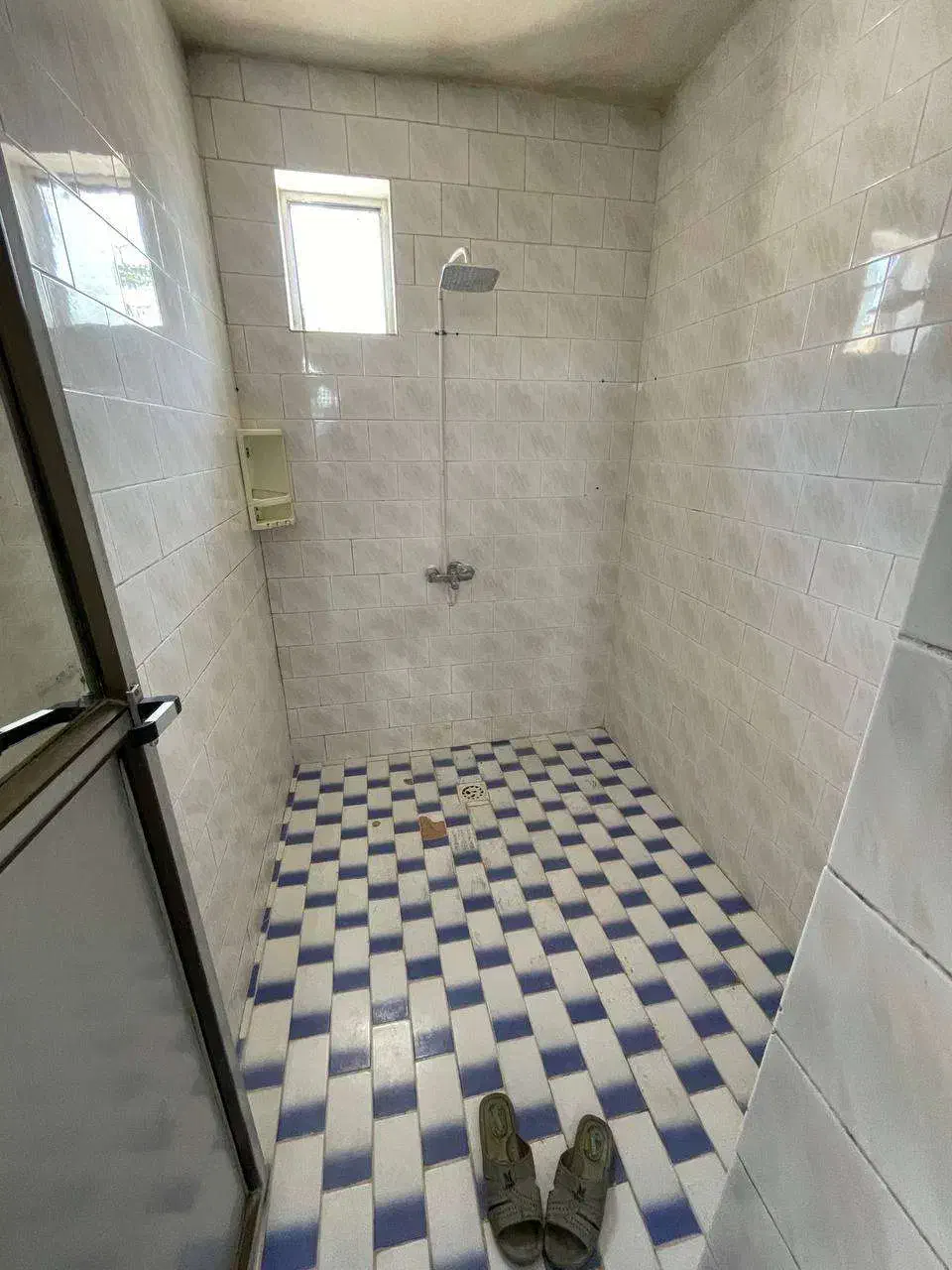 اجاره روزانه و کوتاه مدت واحد ۱۲۰ متری|اجارهٔ کوتاهمدت ویلا و باغ|حویق, |دیوار