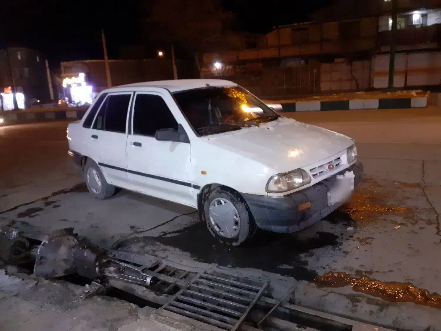 پراید۸۱|خودرو سواری و وانت|بروجرد, |دیوار