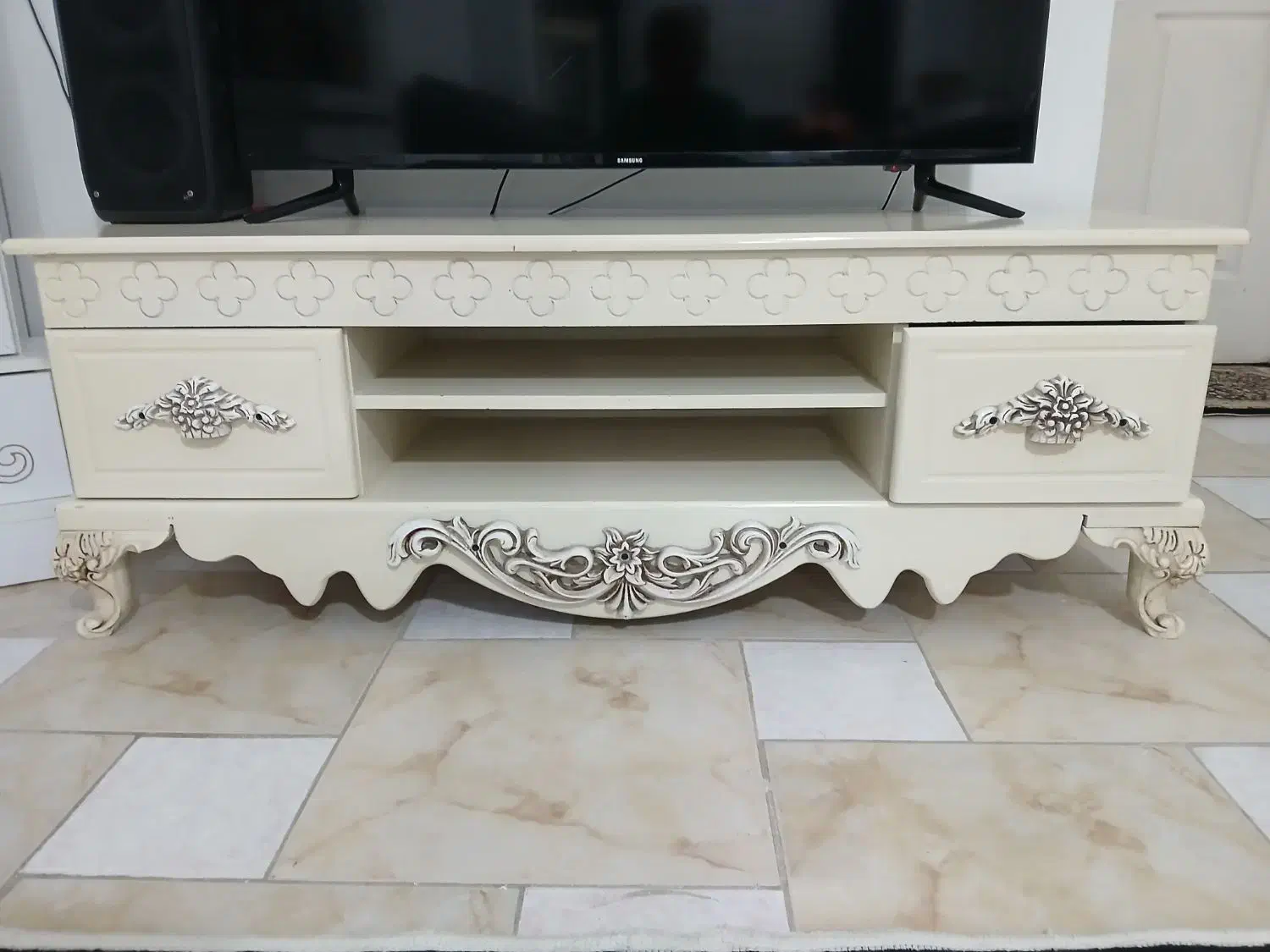 ست بوفه و ساعت ایستاده و میزتلویزیون|بوفه، ویترین، کنسول|محمدشهر, سیدآباد|دیوار