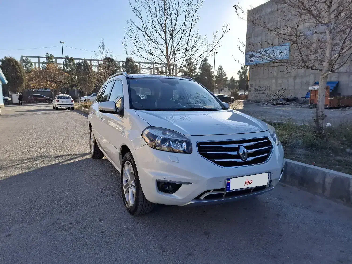 رنو کولیوس سفید بدون رنگ|خودرو سواری و وانت|ارومیه, |دیوار