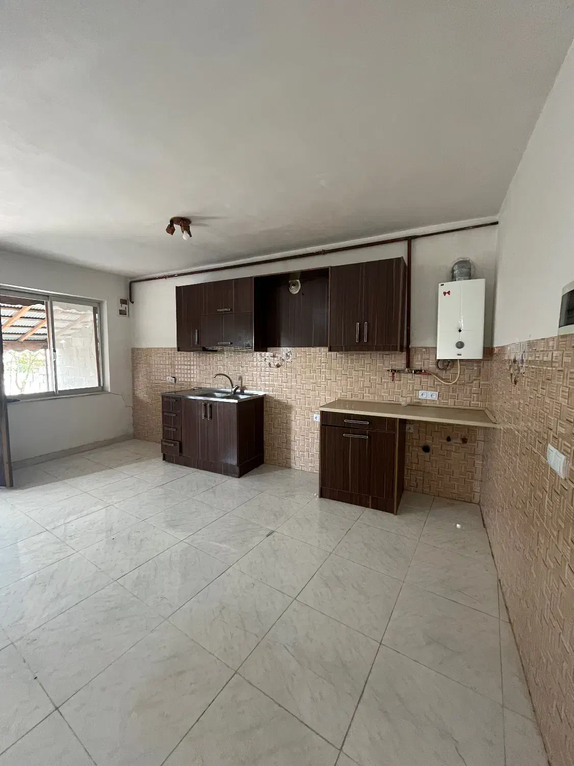 ویلا ۱۶۰ متری در شهرک سپیدکنار کیاشهر|فروش خانه و ویلا|کیاشهر, |دیوار