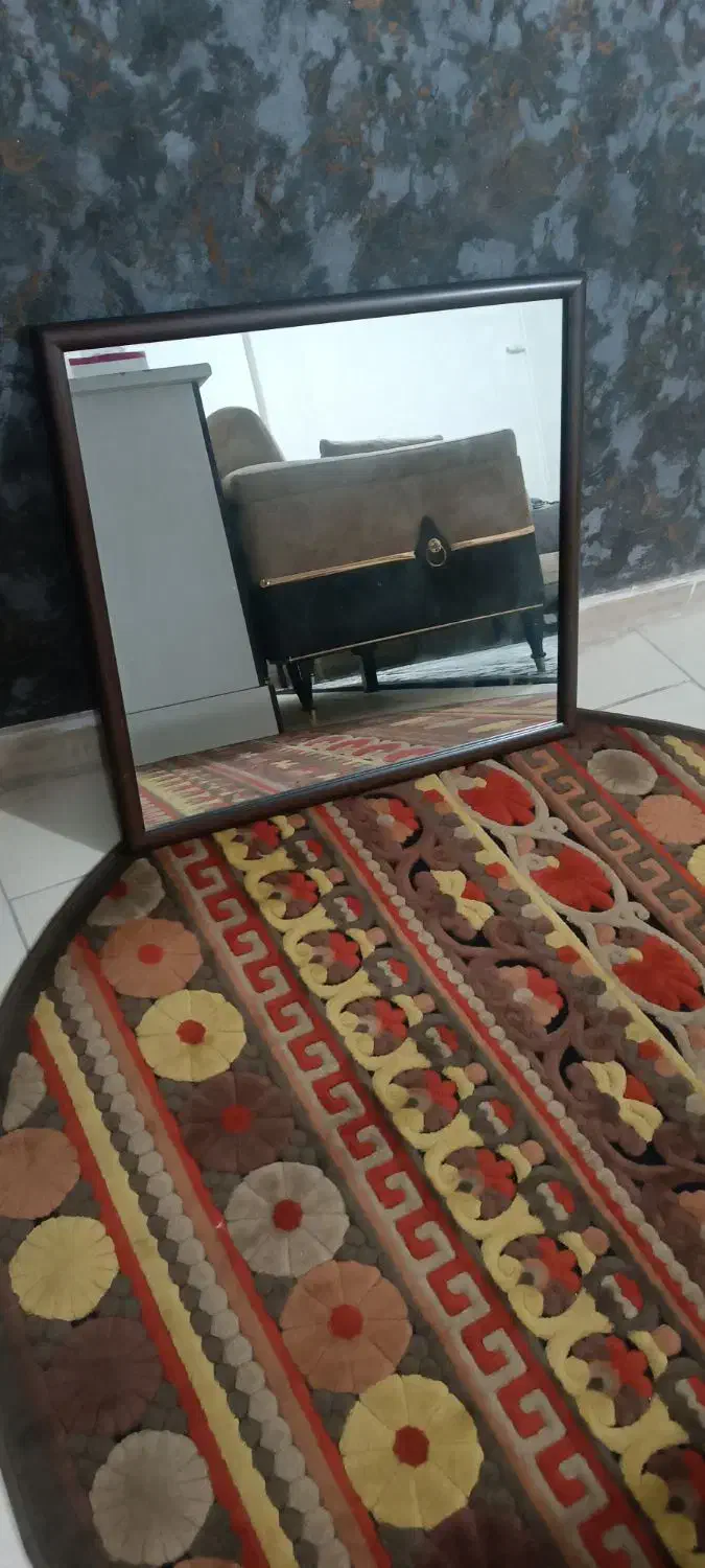 آ یینه|آینه|کرج, حسن آباد|دیوار