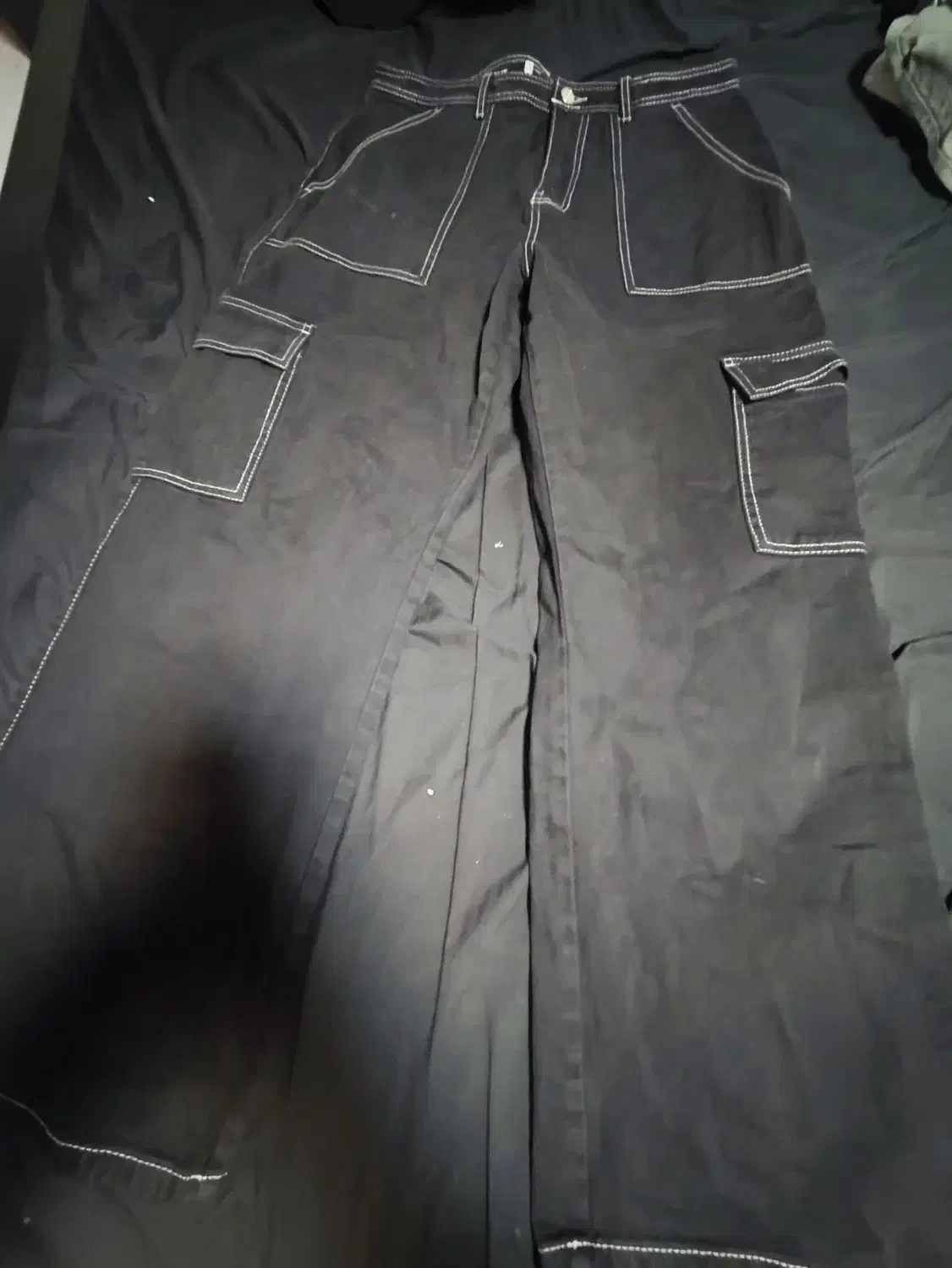 شلوار جین مشکی با خطوط سفید راسته بگ|لباس|تهران, فرمانیه|دیوار