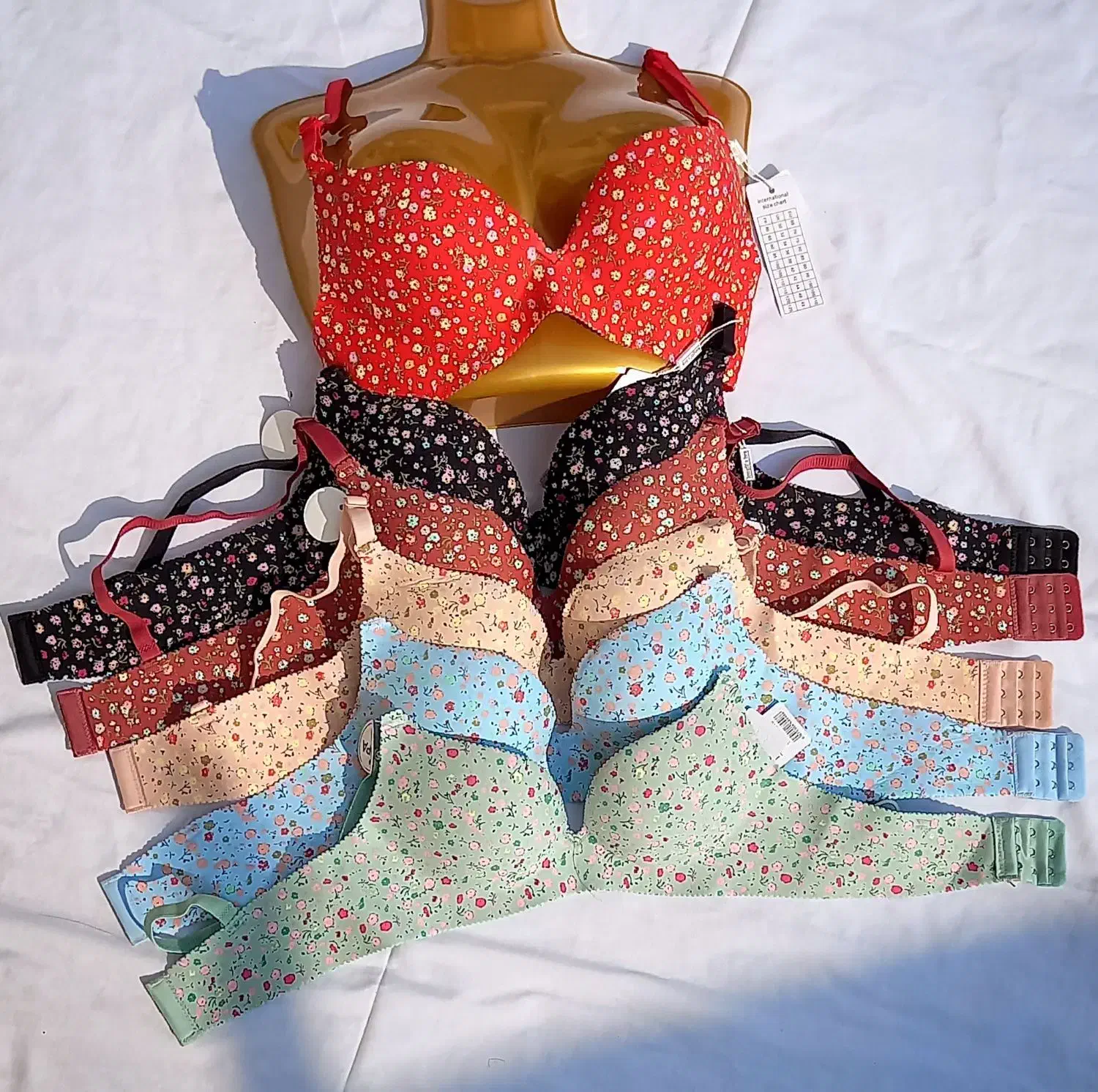 لباس زیر|لباس|سعدآباد, |دیوار