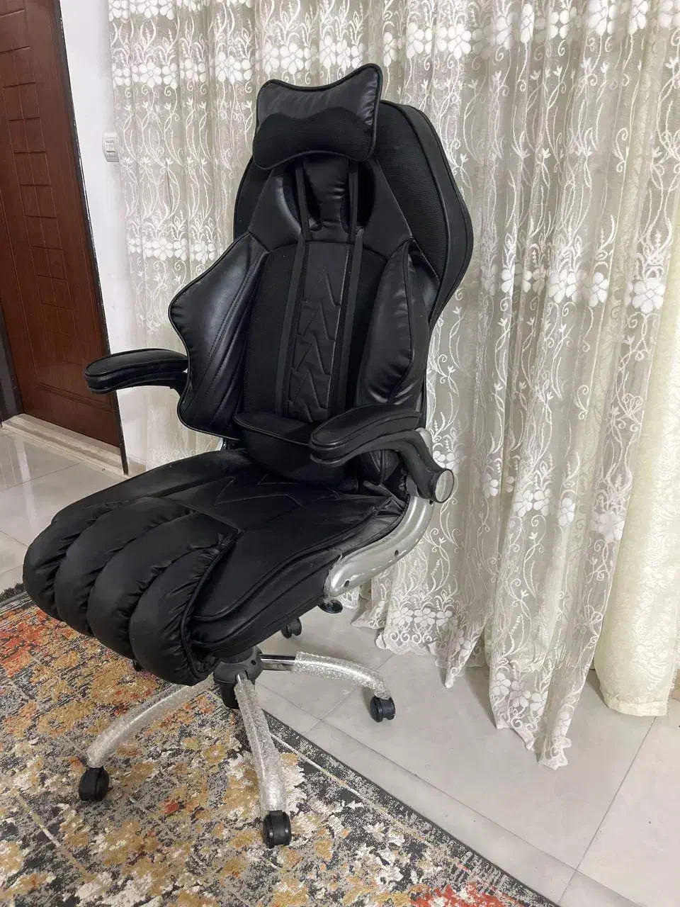 صندلی گیمینگ حرفهای ارگونومیک تمیزتر از نو|صندلی و نیمکت|یزد, |دیوار