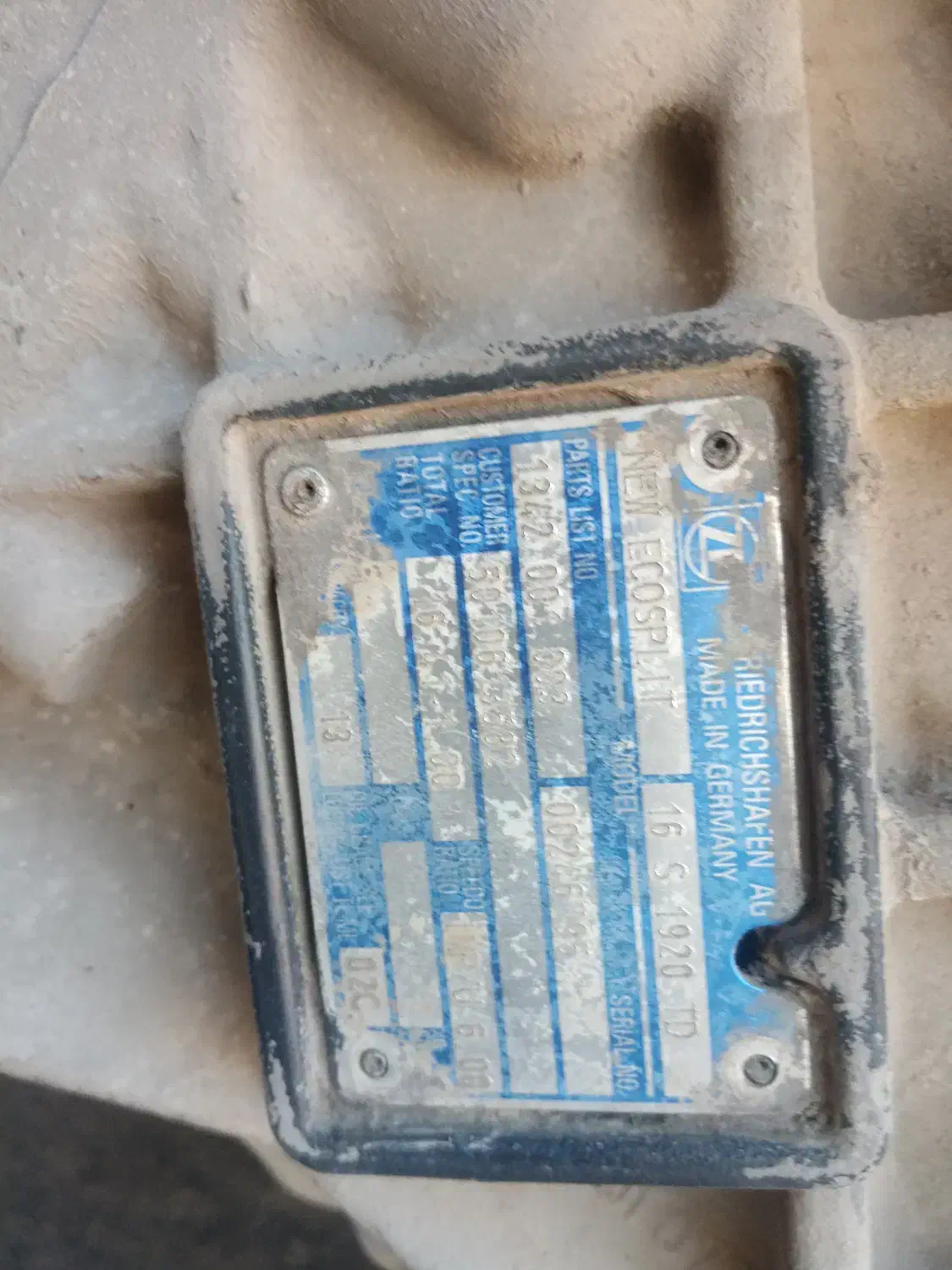 گیربکس 8دنده اوردار zfآلمانی برا کشنده دیزلی|قطعات یدکی و لوازم جانبی|نقده, |دیوار