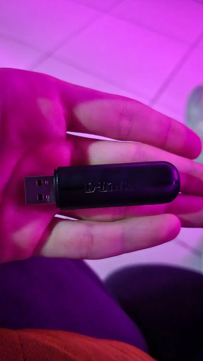 دانگل وای فای d-link|مودم و تجهیزات شبکه|گلپایگان, |دیوار