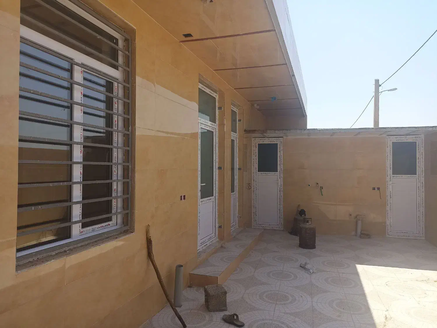 درب و پنجره یو پی وی سی upvc|خدمات پیشه و مهارت|ایلام, |دیوار