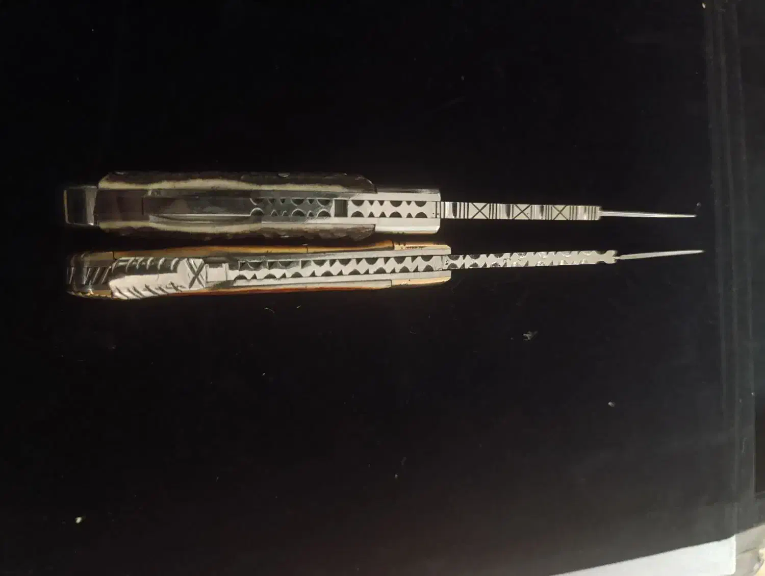 چاقو|کلکسیون اشیاء عتیقه|زنجان, |دیوار