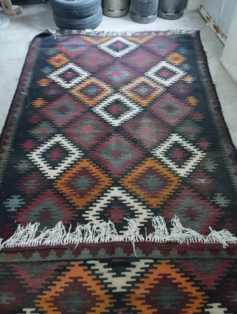 گلیم قدیمی|گلیم، جاجیم، گبه|ورامین, ورامین|دیوار