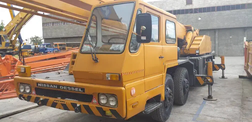 اجاره جرثقیل ۱۰ تن ۲۰ تن ۳۰ تن الی ۱۲۰ تن|خدمات حمل و نقل|اهواز, زیباشهر|دیوار