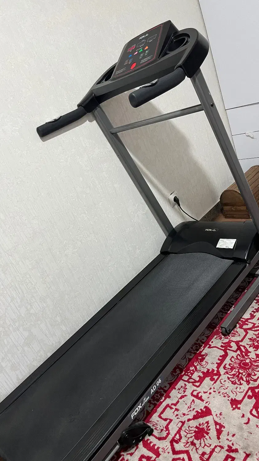 فروش تردمیل خانگی در حد نو با تحمل وزن ۱۲۰kg|تجهیزات ورزشی|سقز, |دیوار