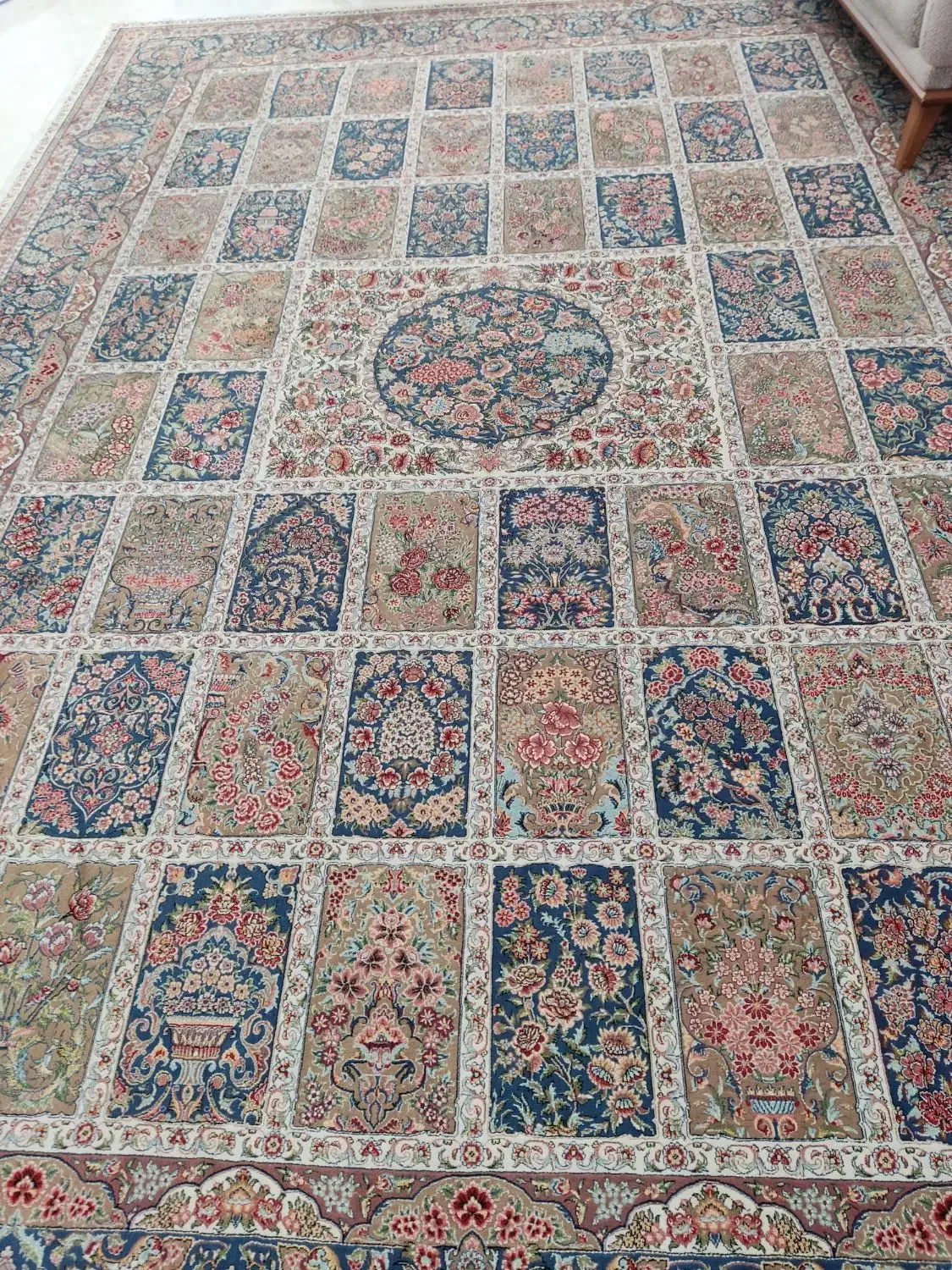 فرش فرهی|فرش|رشت, جهاد|دیوار