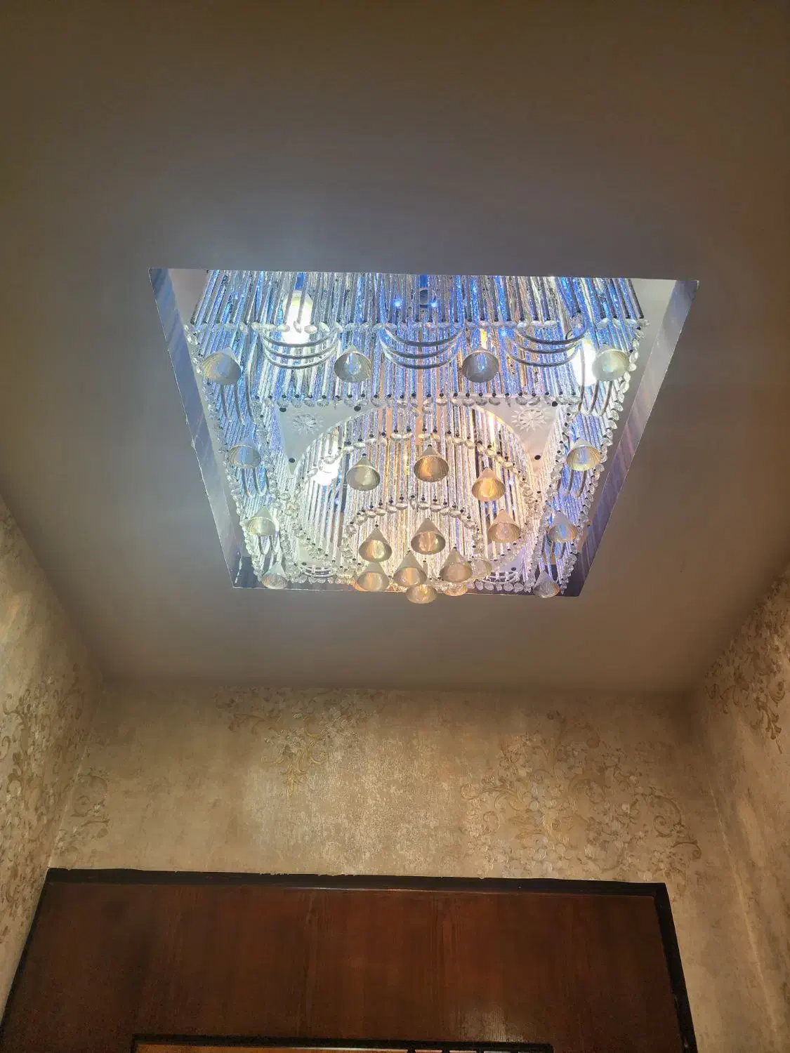 لوستر LED smd|لوستر و چراغ آویز|اصفهان, شهرک میلاد|دیوار