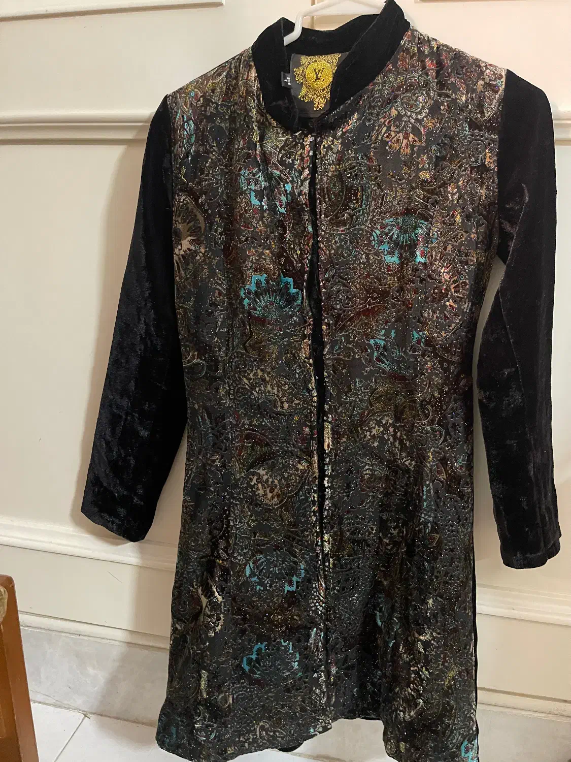 مانتو مخمل مشکی|لباس|اصفهان, عباس‌آباد|دیوار