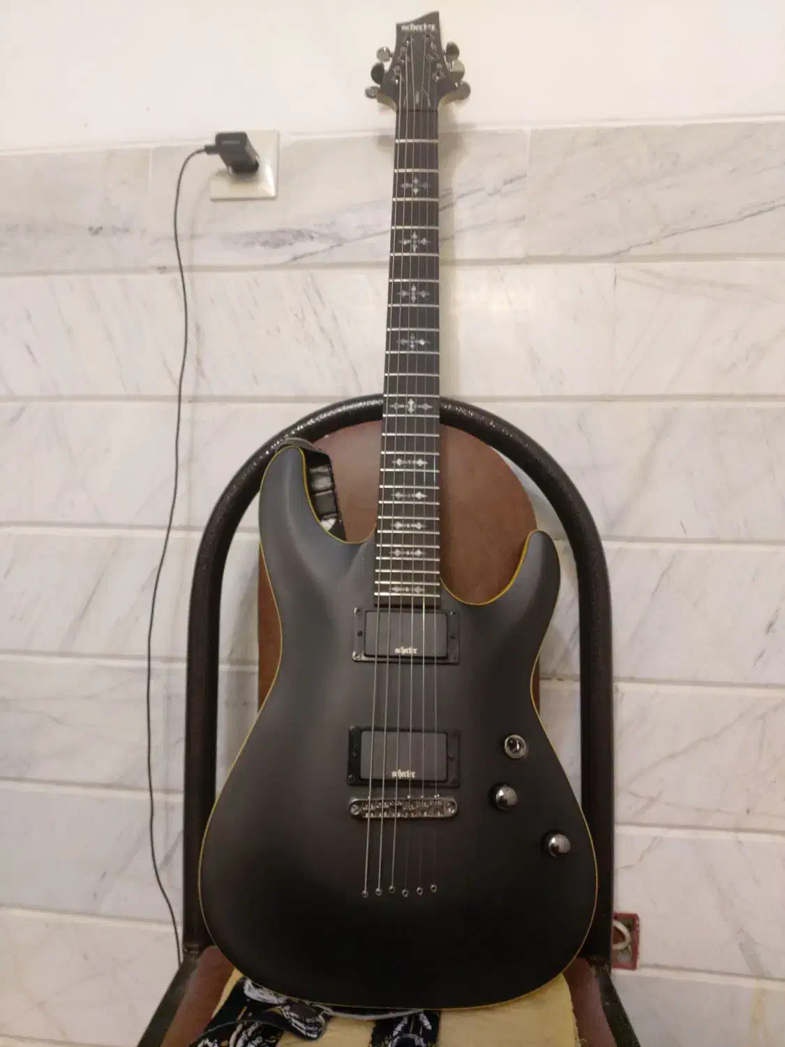 گیتار schecter demon 6|گیتار، بیس، امپلیفایر|تهران, نجات اللهی|دیوار