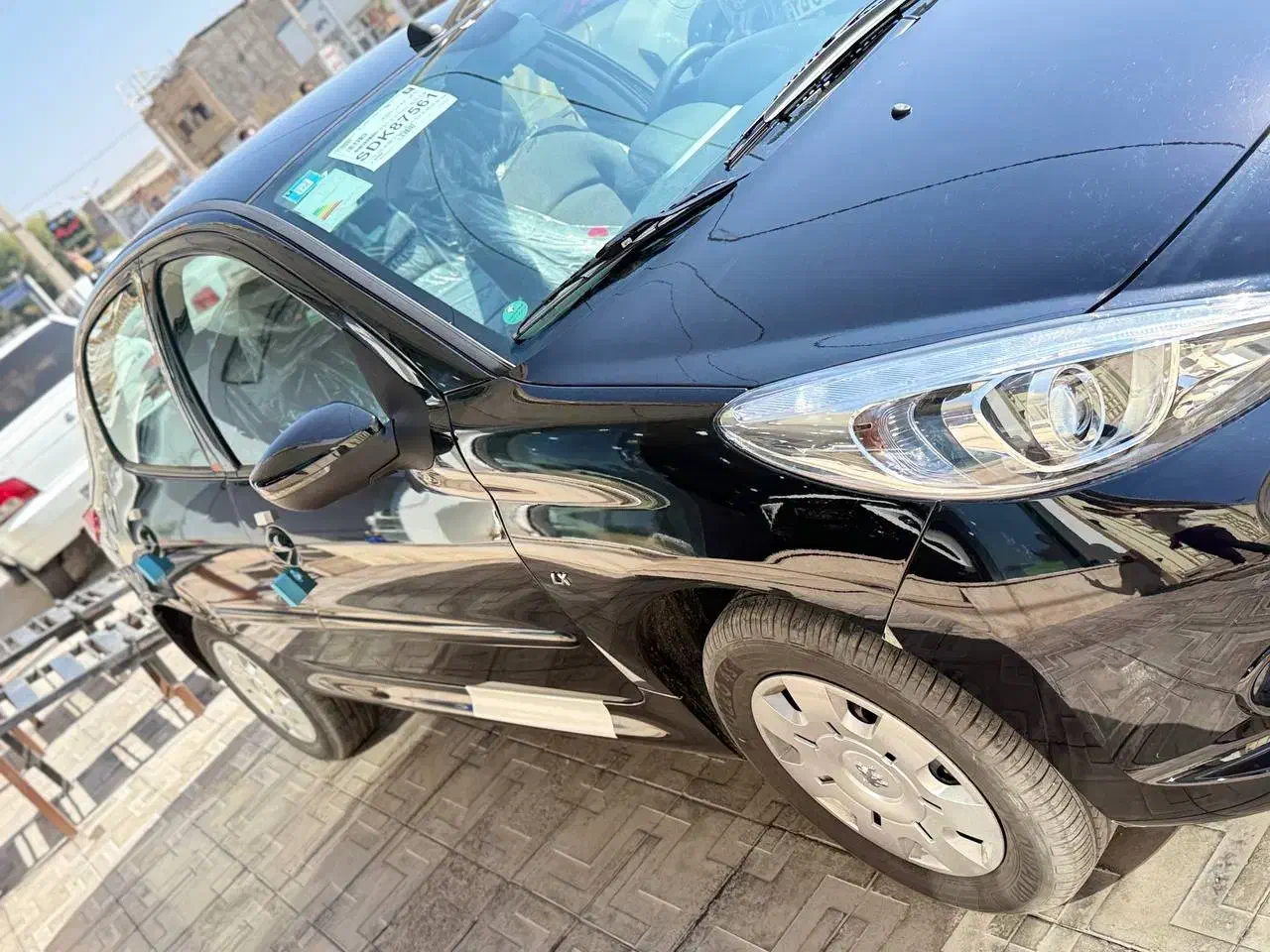 ۲۰۷ سقف فلز مشکی صفر ۱۴۰۴|خودرو سواری و وانت|سیرجان, |دیوار