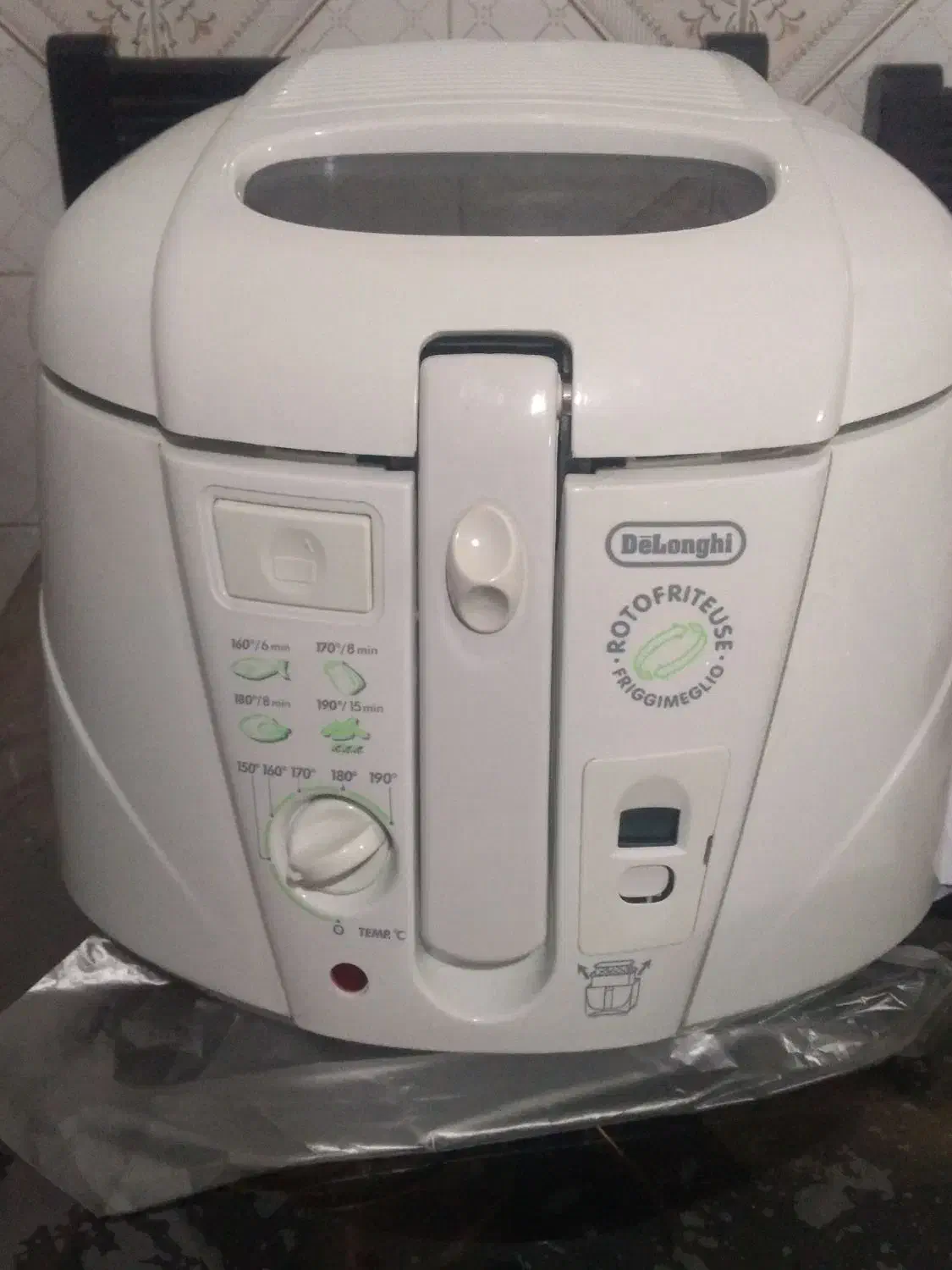 سرخ کنDelongi دولیتری ساخت ایتالیا و رومانی|سایر لوازم برقی|همدان, |دیوار