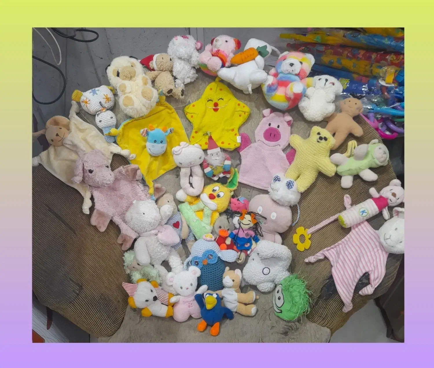 انواع عروسک خارجی|اسباب‌‌بازی|فلاورجان, |دیوار