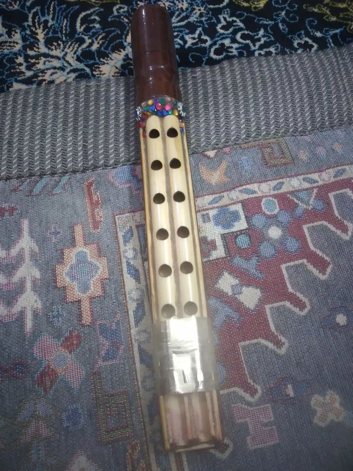 دسته نی انبان|سازهای بادی|اصفهان, پرتمان|دیوار