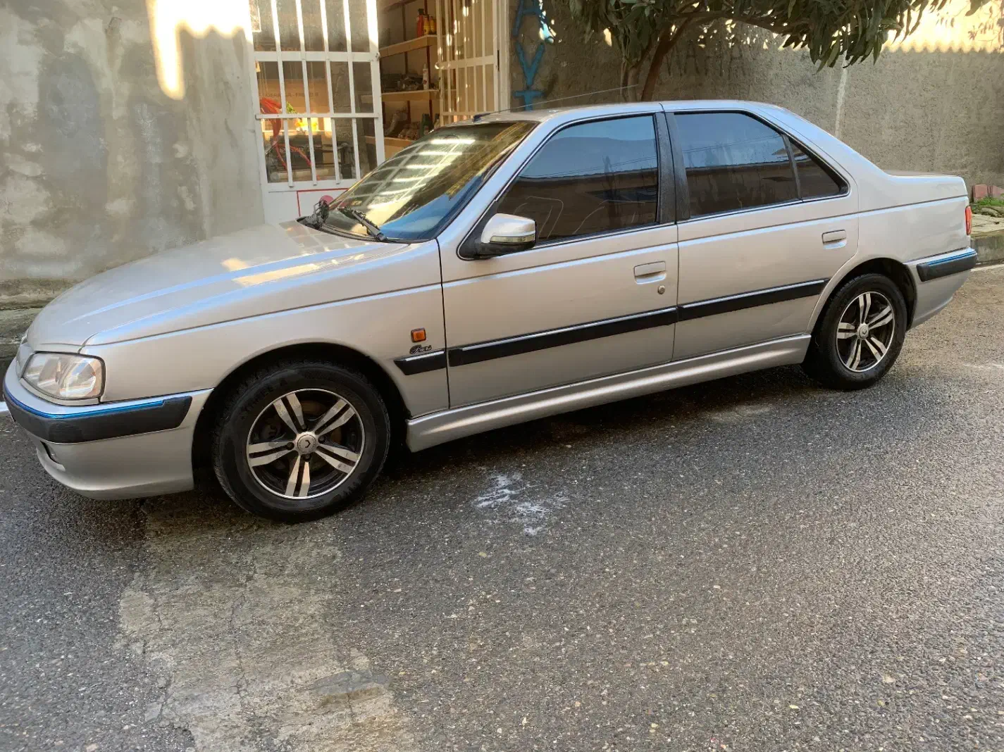 پژو پارس مدل ۸۵|خودرو سواری و وانت|آستارا, |دیوار