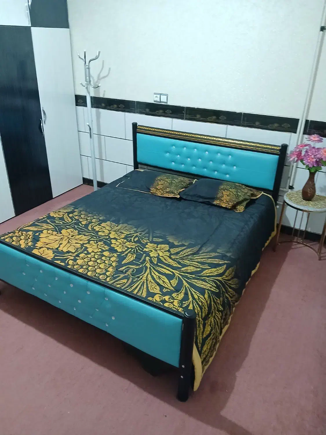 سوییت مستقل، فول امکانات، تمیز، نزدیک باغ شازده|اجارهٔ کوتاه‌مدت آپارتمان و سوئیت|ماهان, |دیوار