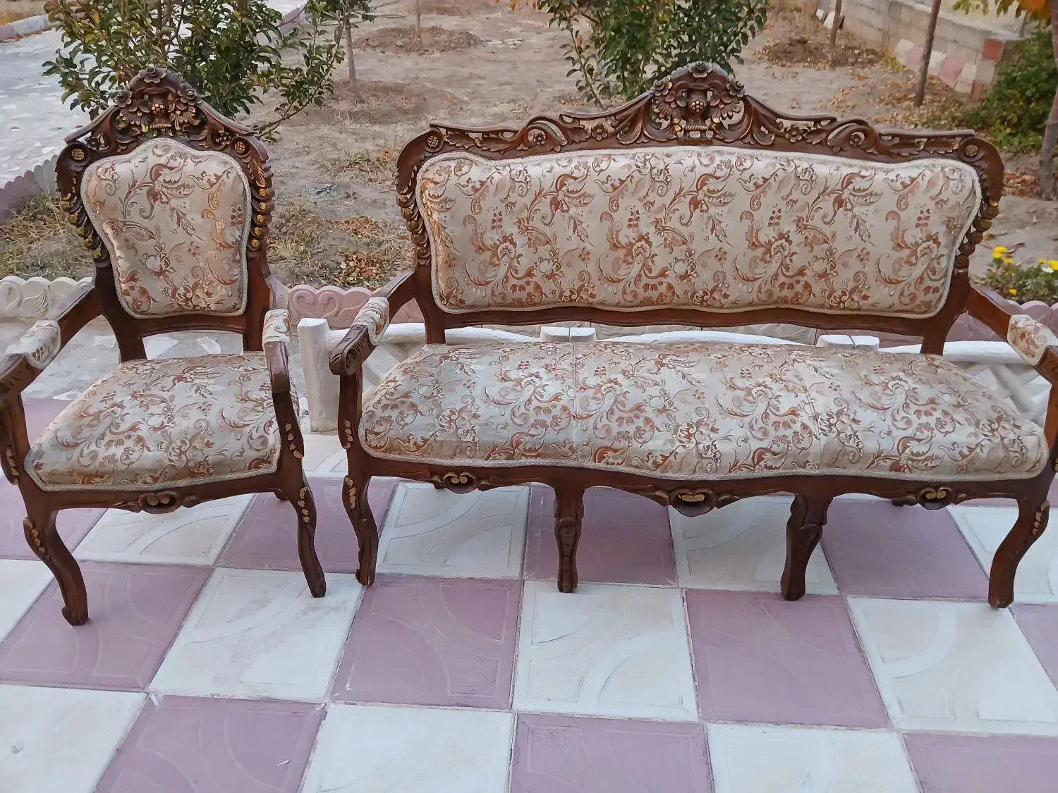 مبل صدامی|مبلمان خانگی و میز عسلی|تبریز, |دیوار