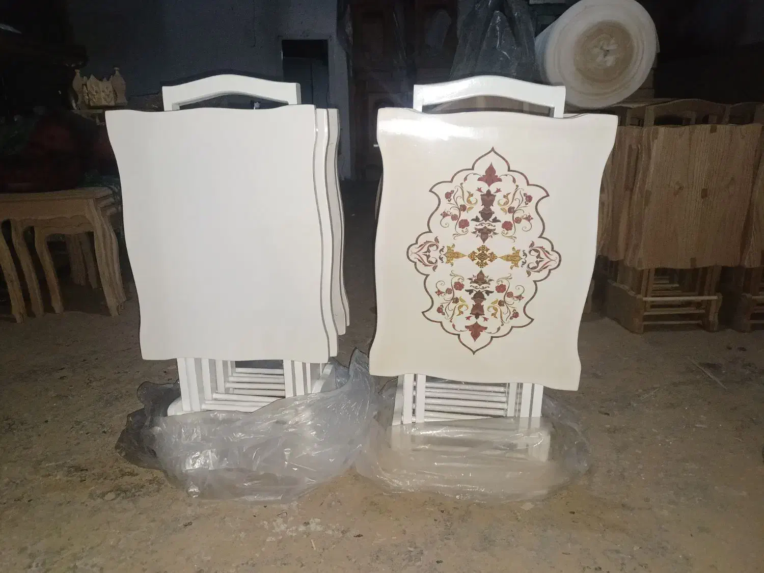 میز عسلی تاشو سفید پلیش|مبلمان خانگی و میز عسلی|پاکدشت, پاکدشت (مامازند)|دیوار