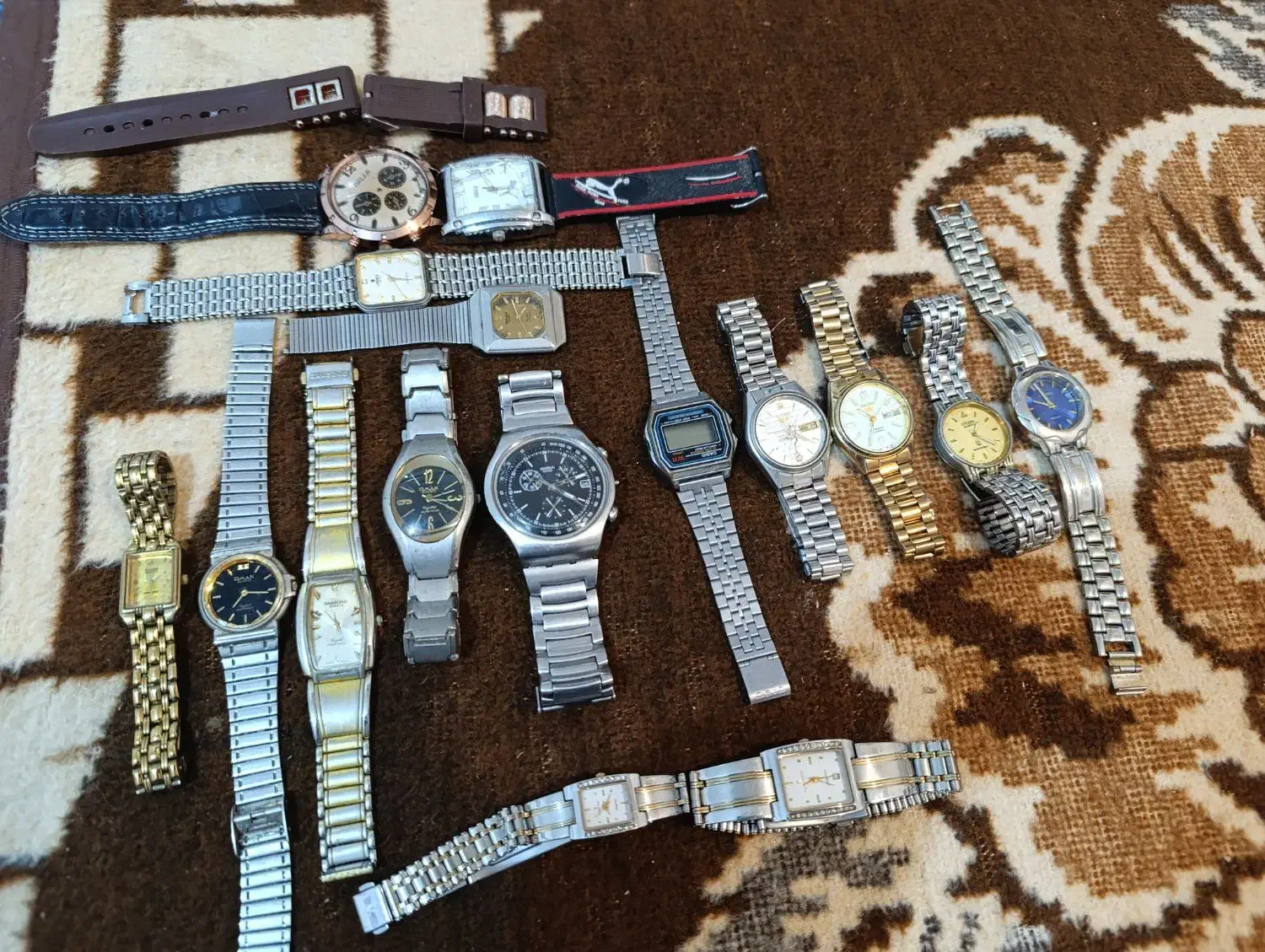 ساعت های انتیک و بقیه انتیک ها|کلکسیون اشیاء عتیقه|ارومیه, |دیوار