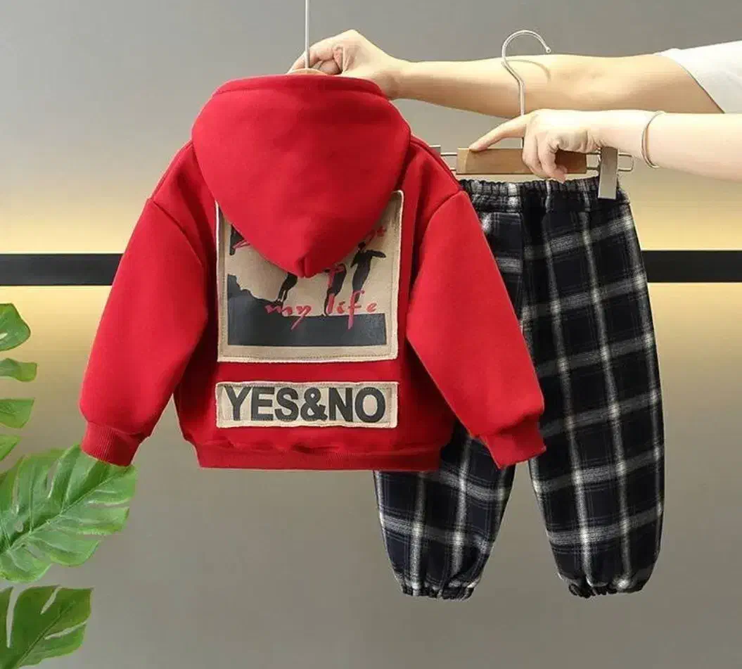 وسط کار ماهر جهت کار در تولیدی پوشاک|استخدام صنعتی، فنی، مهندسی|تهران, جیحون|دیوار