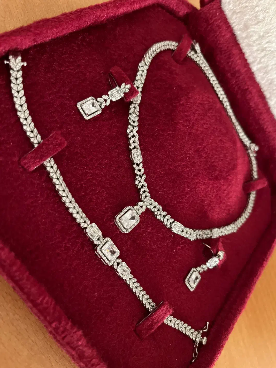 سرویس نقره طرح جدید|جواهرات|کرج, کوی مدرس|دیوار