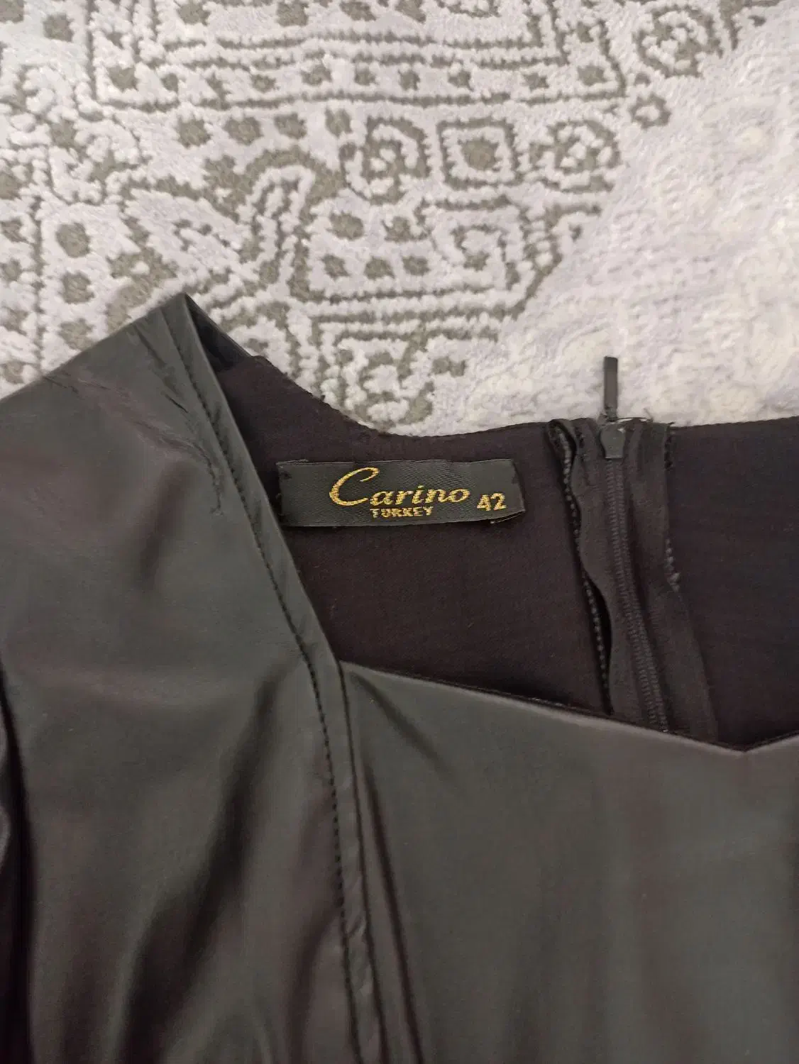 نیمتنه و شلوار چرم نونوه|لباس|تربتحیدریه, ده پائین|دیوار