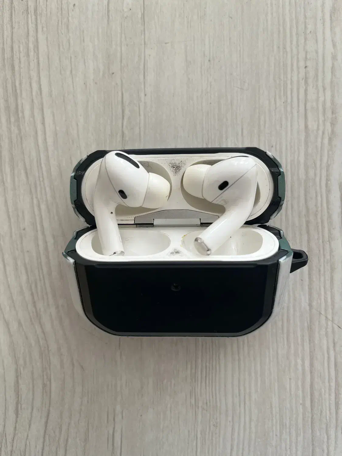 ایرپادپرو اصلی|لوازم جانبی موبایل و تبلت|پرند, فاز ۲|دیوار