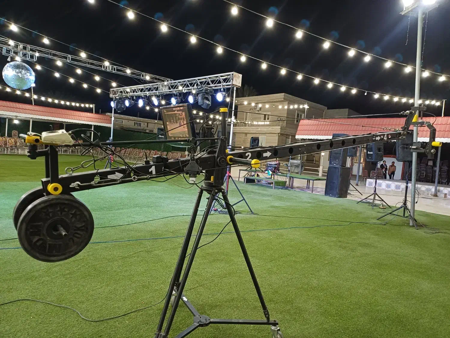 کرین بلکن یلو|دوربین عکاسی و فیلمبرداری|شیراز, جمال آباد|دیوار