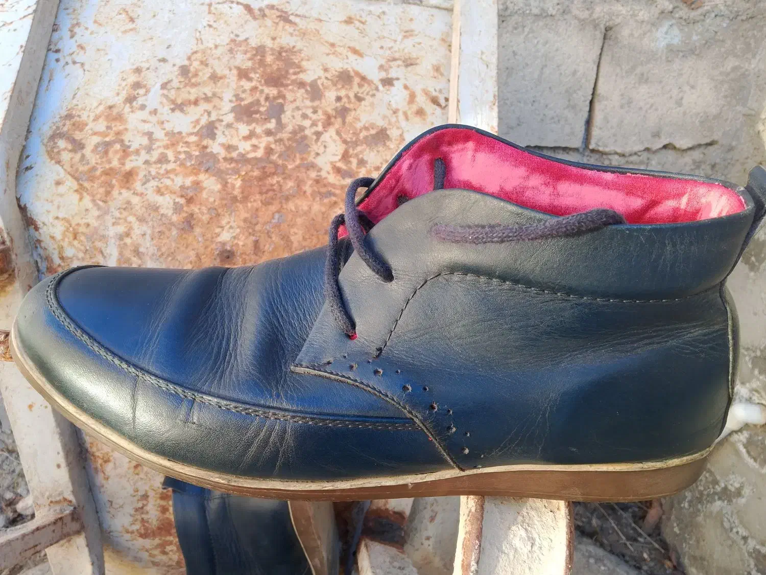 کفش|کیف، کفش، کمربند|مشگین شهر, |دیوار