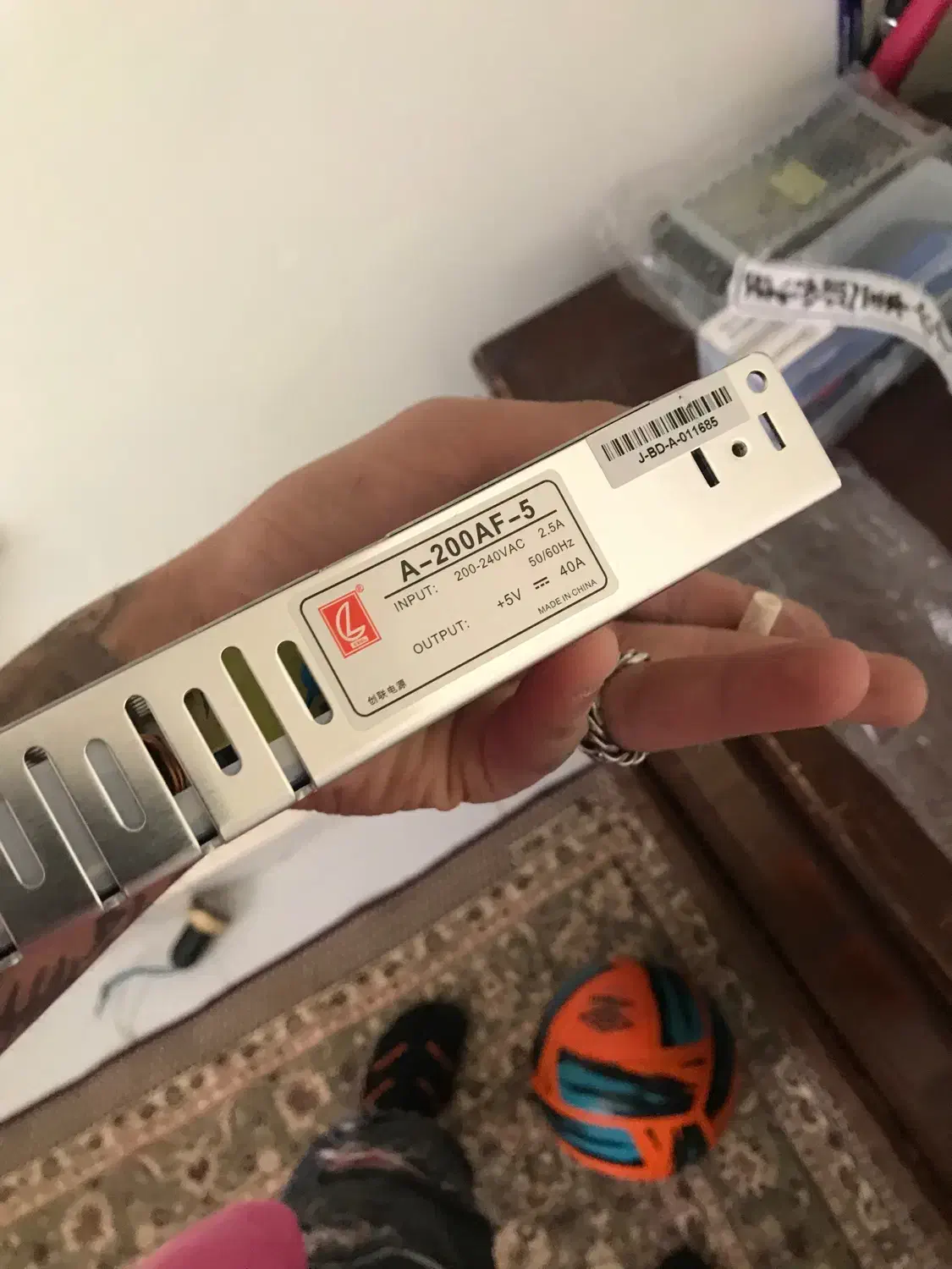 ترانس ۴۰امپر ۵والت|ابزارآلات|رباط‌کریم, رباط‌کریم|دیوار