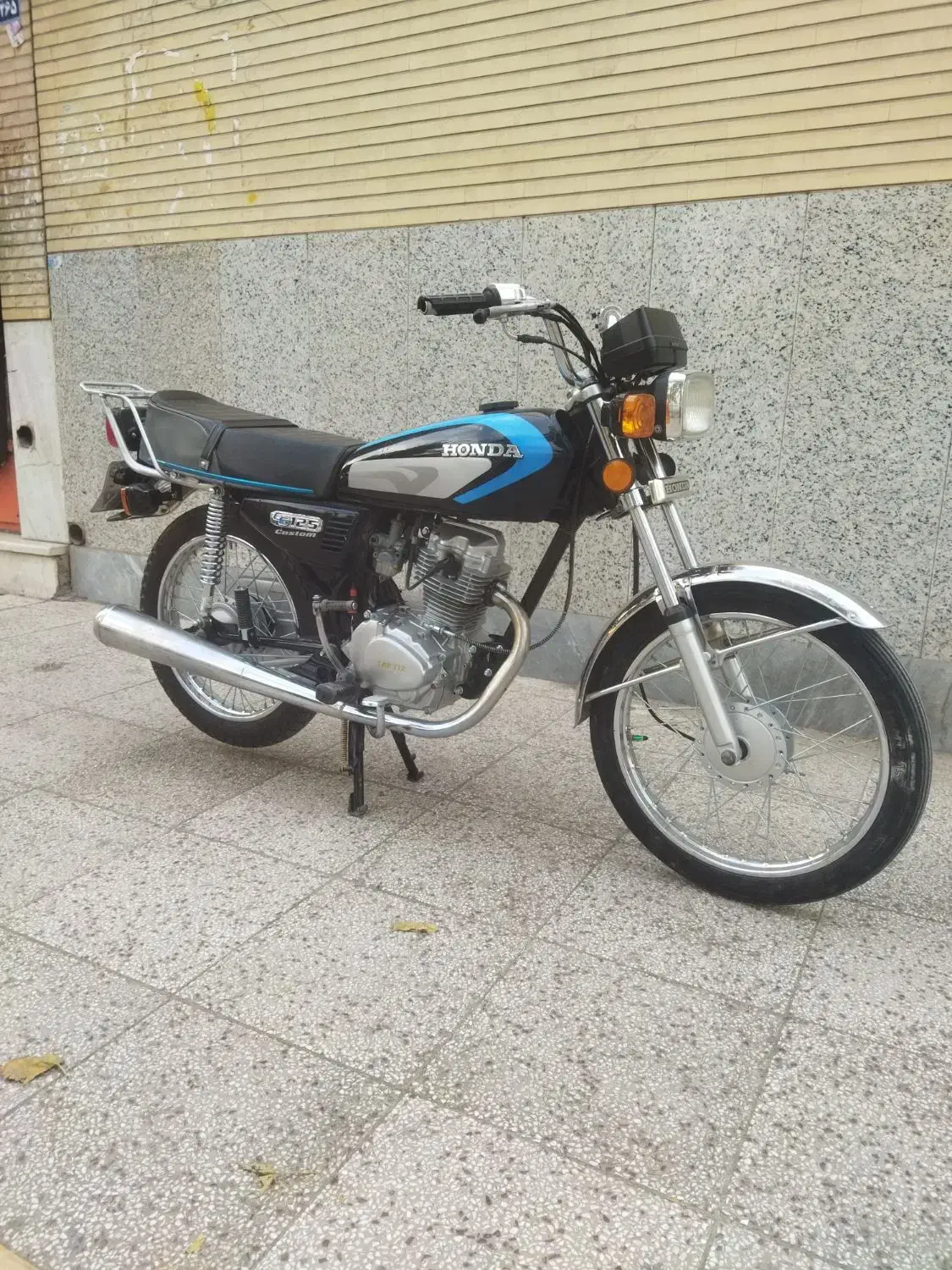 موتور هوندا صدف83 پلاک ملی با کارت سوخت فعال|موتورسیکلت|اصفهان, شهرک کاوه|دیوار